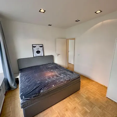 Schoenster Rheinblick Messe Parken Luxus 10 Person Appartement *