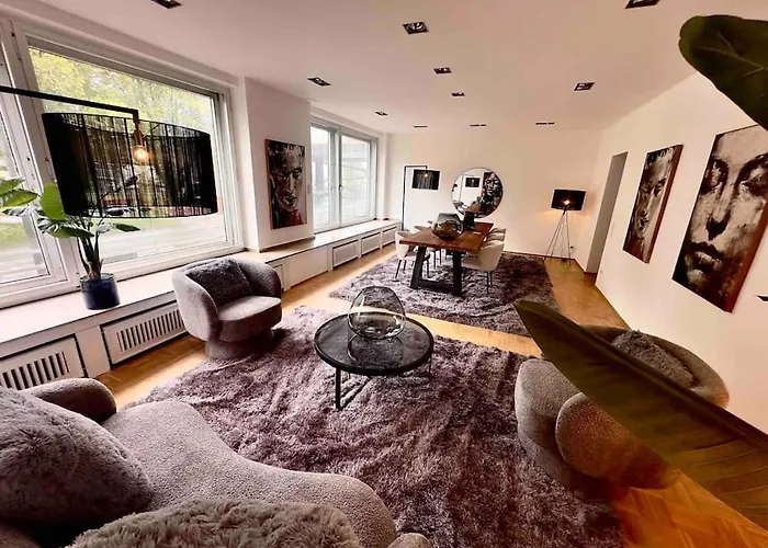 Schoenster Rheinblick Messe Parken Luxus 10 Person *