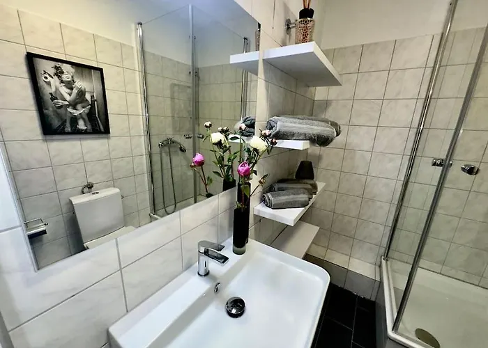 Schoenster Rheinblick Messe Parken Luxus 10 Person Apartamento