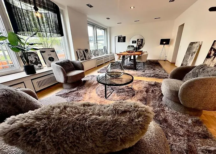 Schönster Rheinblick Messe Parken Luxus 10 Person Düsseldorf