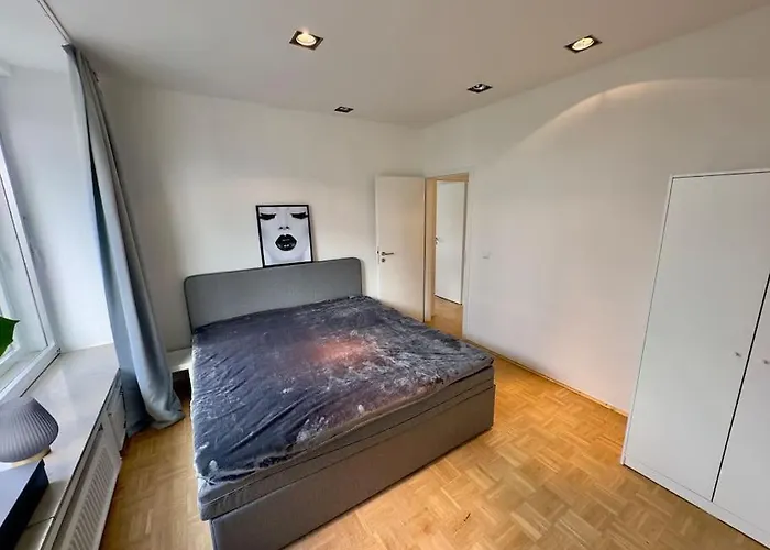 Schoenster Rheinblick Messe Parken Luxus 10 Person Apartment *